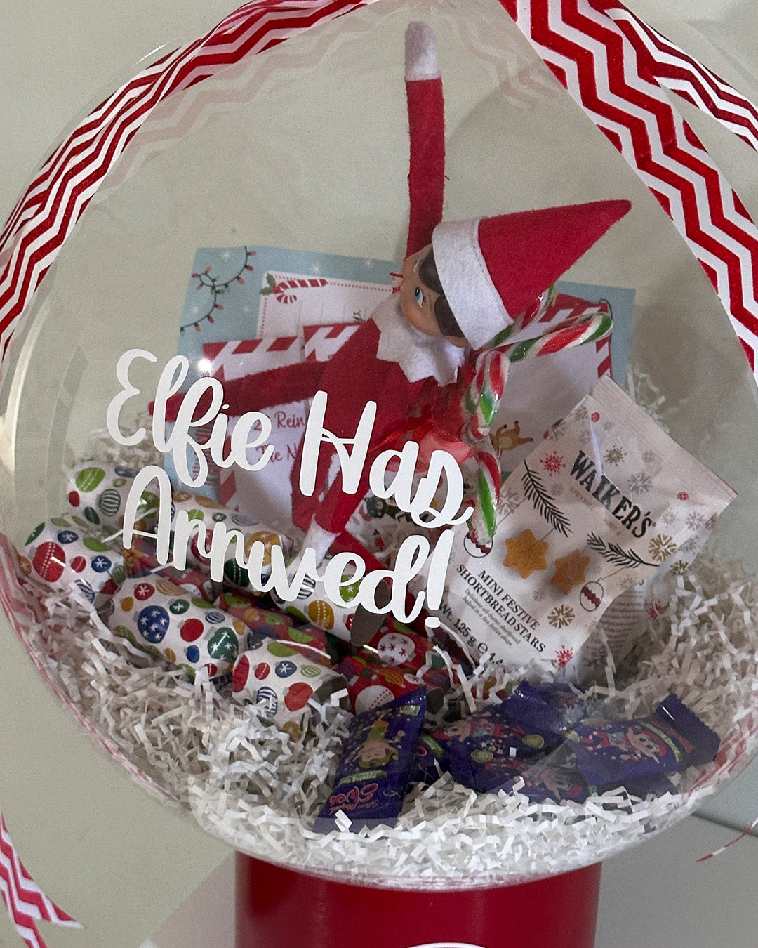 Elf on the Shelf arrival balloons